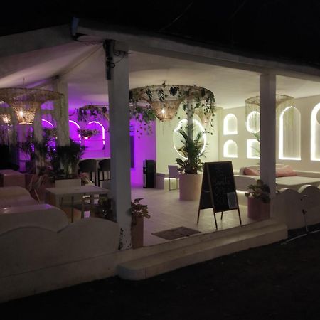 Playa Bonita Hotel & Beach Club Gili Air Kültér fotó